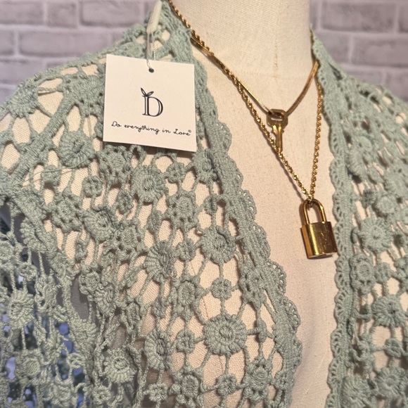 Crochet Cardigan Do Everything in Love Sage one size up to Large - Picture 4 of 6